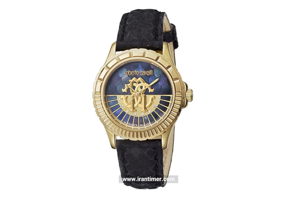 ساعت مچی زنانه روبرتو کاوالی‬‎ مدل RV2L014L0011 ساعتی دارای روکش رنگ پی وی دی (PVD) بهره مند از طراحی صفحه منحصر به فرد